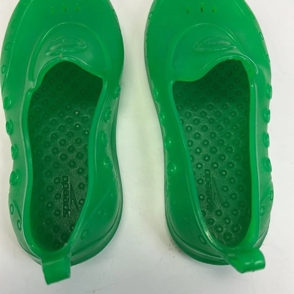 Speedo Green Jelly Boys Kids Size M 7-8 Water Shoes Slip On